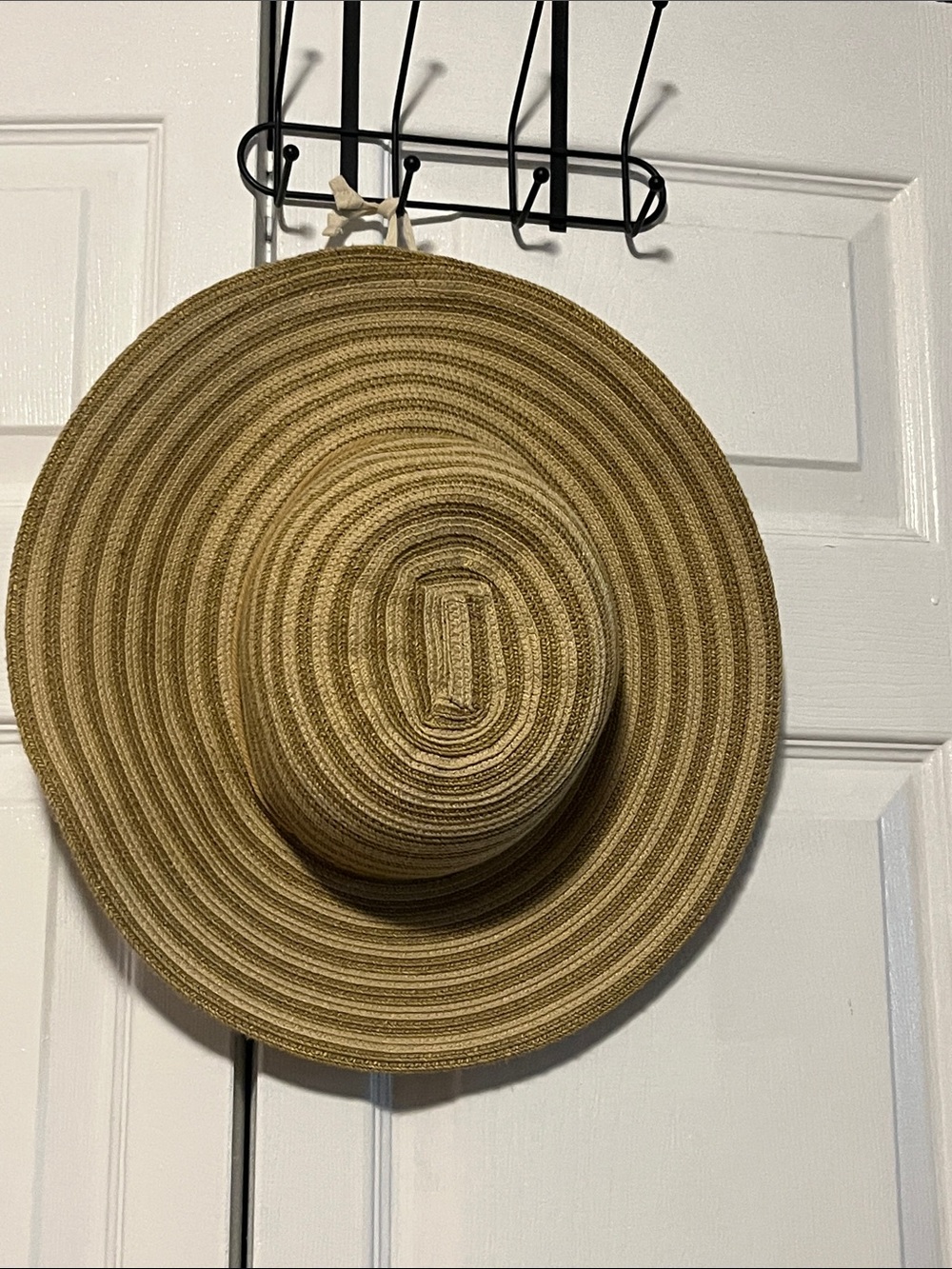 West Marine Wide-Brim Straw Sun Hat - Like New
